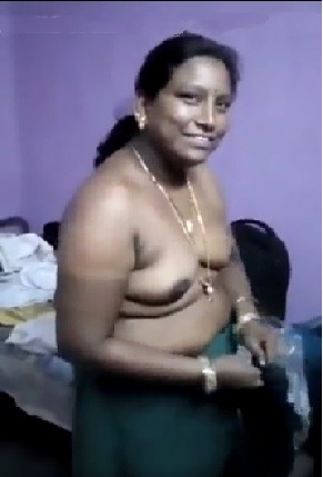 Sex mundhu malini aunty cheera thesi nude pose iche mms