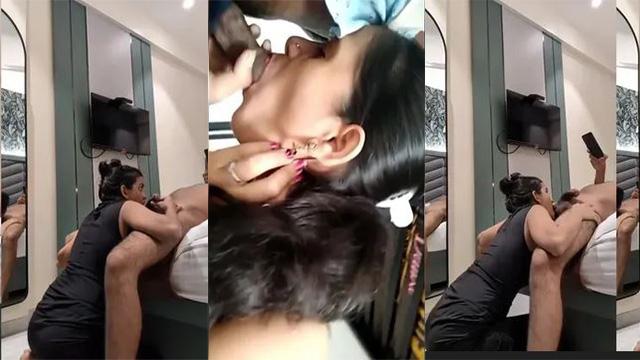 Desi Married Bhabhi Giving Blowjob Riding Cock Free